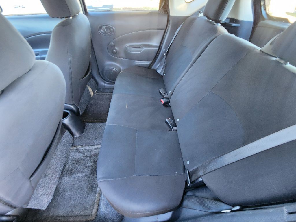 2014 Nissan Versa Image 9