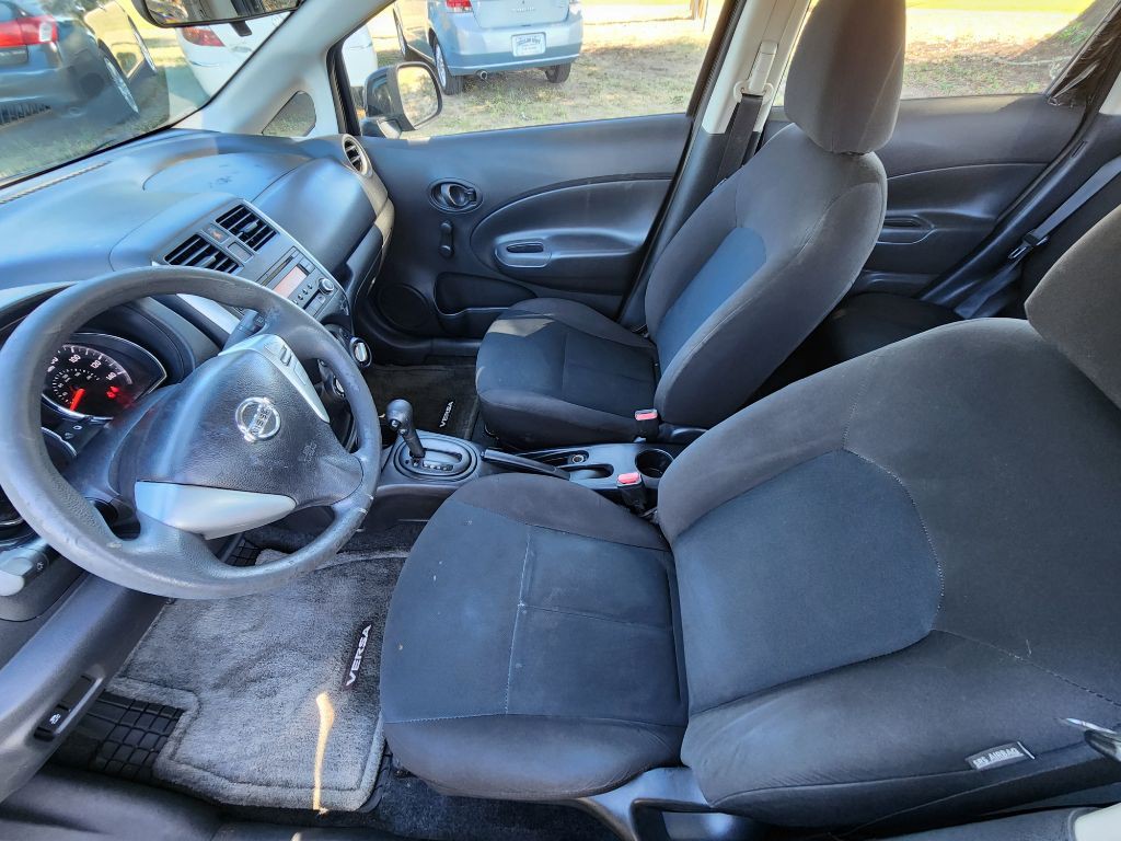 2014 Nissan Versa Image 7