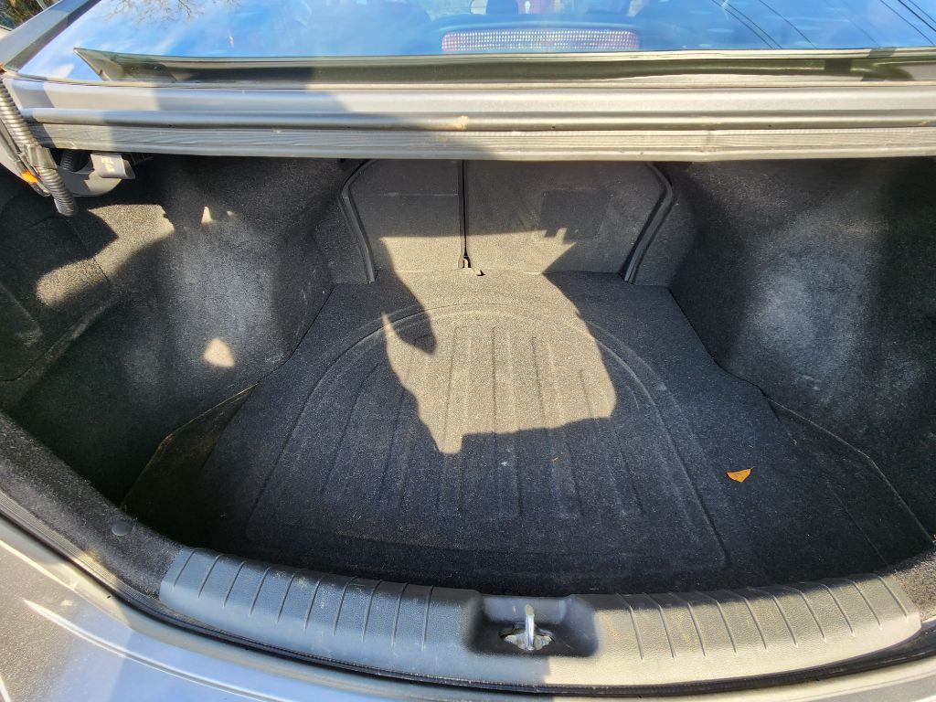 2017 Hyundai Elantra Image 11