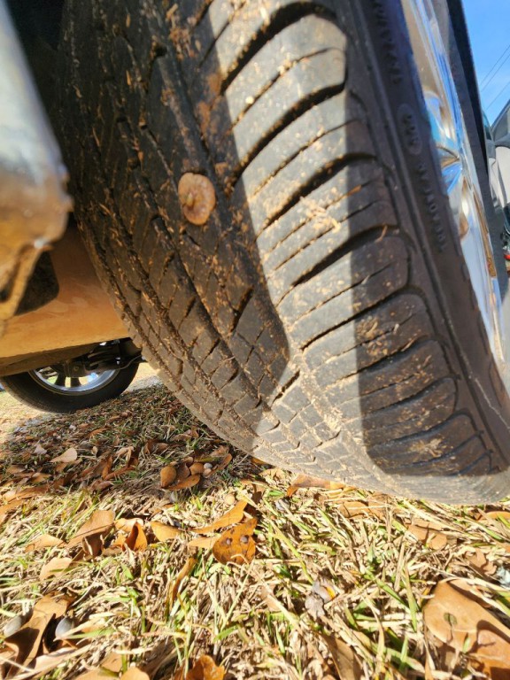 2017 Hyundai Elantra Image 16