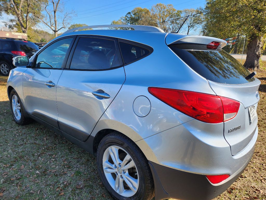 2012 Hyundai Tucson Image 3