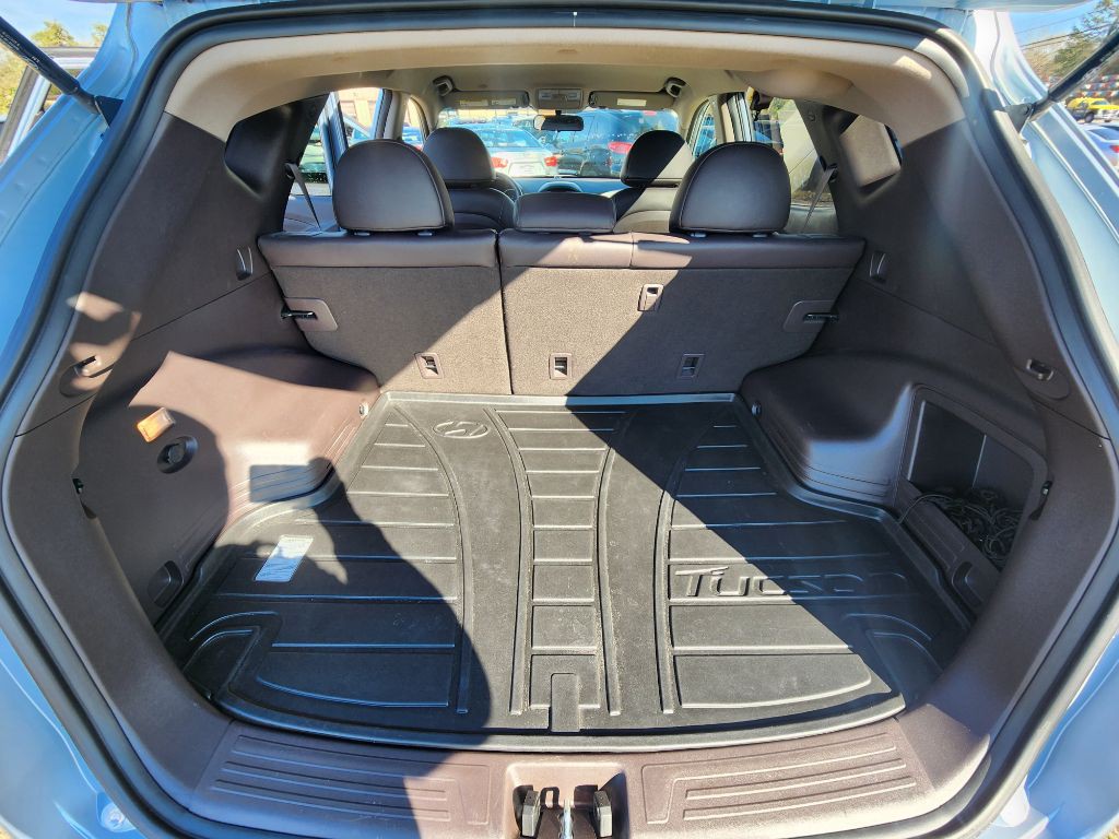 2012 Hyundai Tucson Image 9
