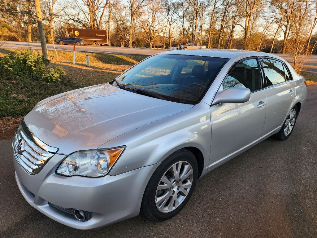 2008 Toyota Avalon Image 1
