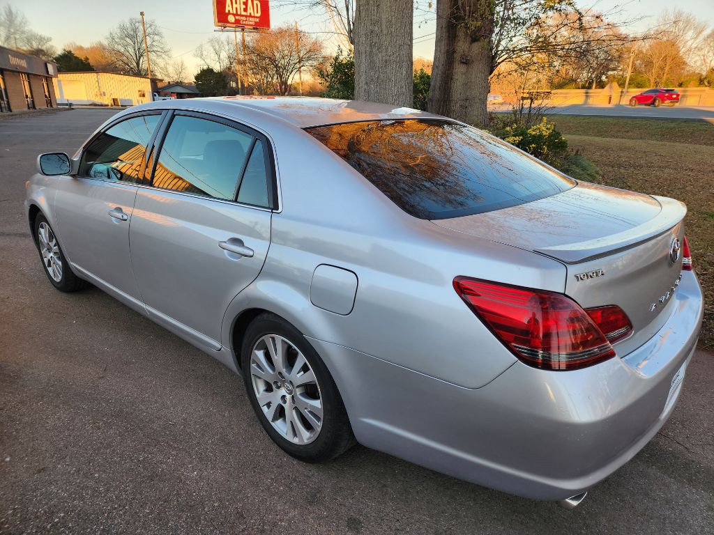 2008 Toyota Avalon Image 4