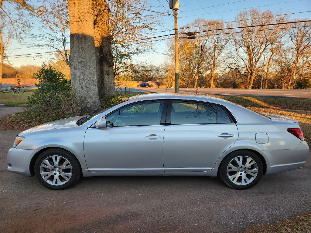 2008 Toyota Avalon Image 7
