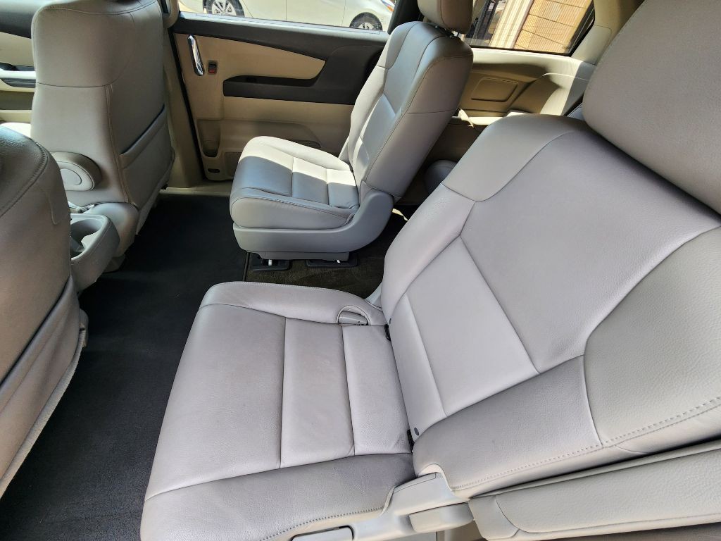 2015 Honda Odyssey Image 22