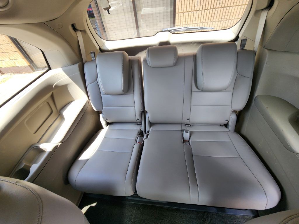 2015 Honda Odyssey Image 23