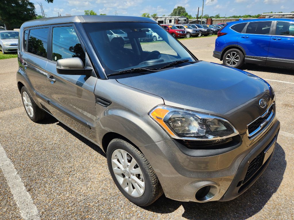 2012 Kia Soul Image 2