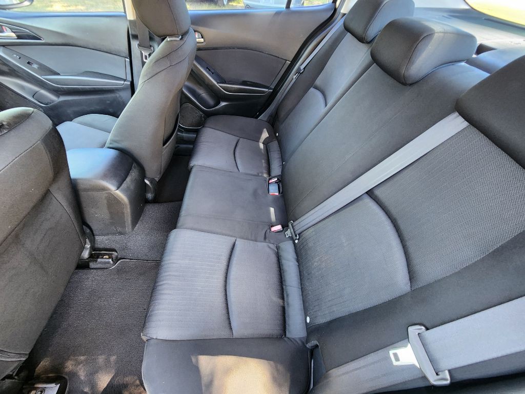 2014 Mazda Mazda3 Image 8