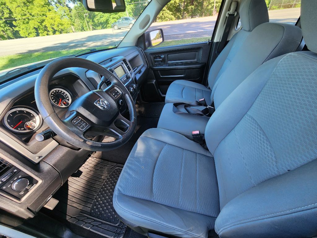 2013 RAM 1500 Image 6