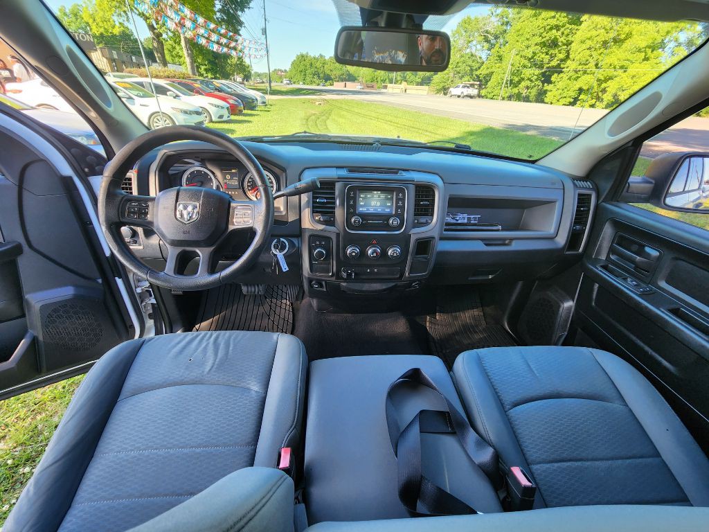 2013 RAM 1500 Image 12