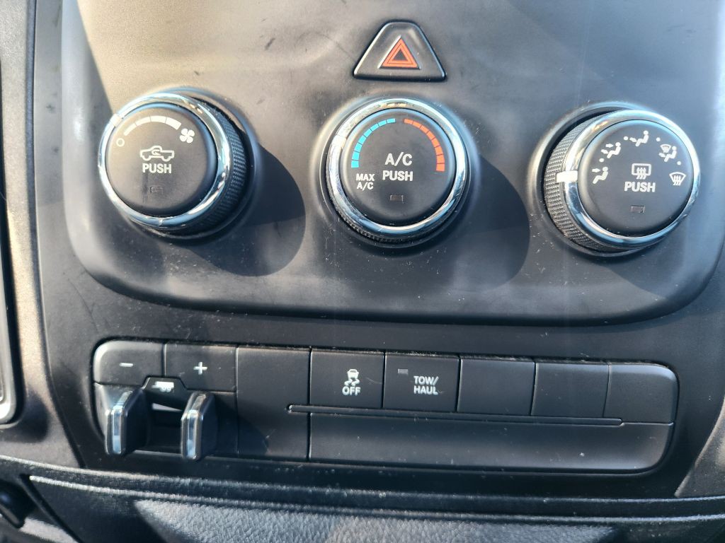 2013 RAM 1500 Image 14