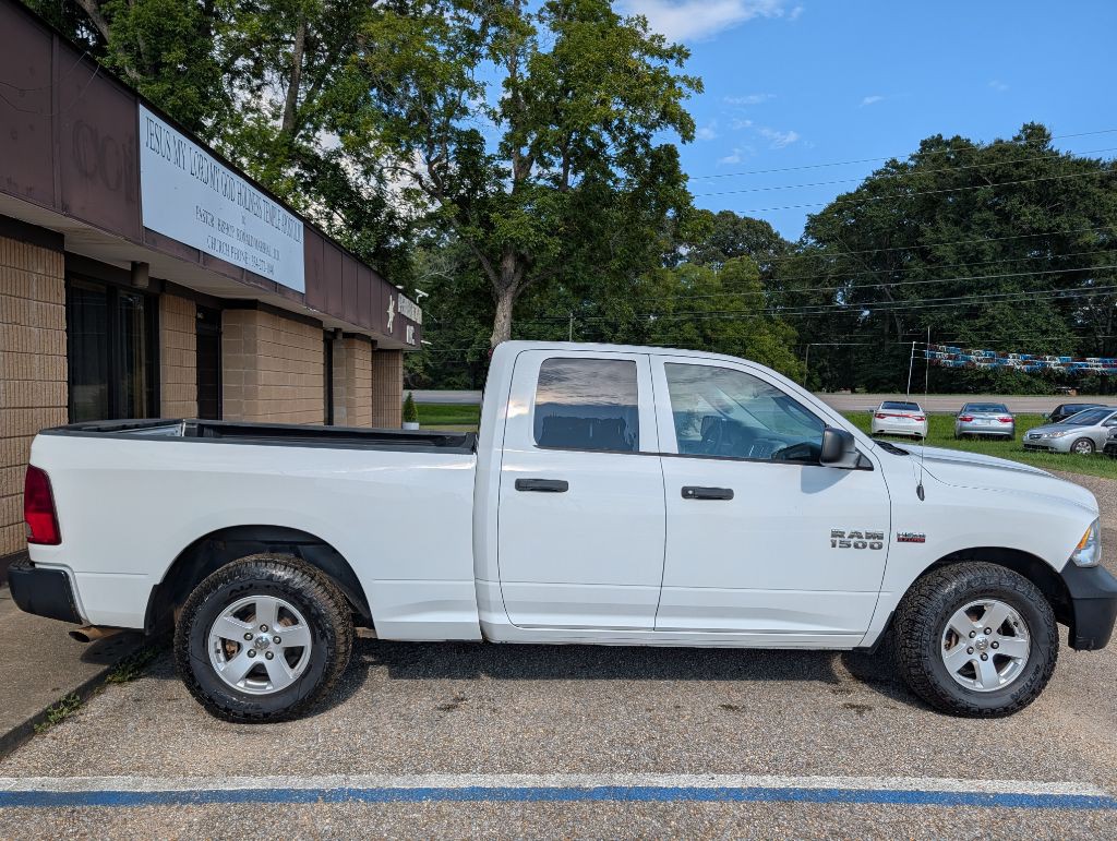 2017 RAM 1500 Image 6