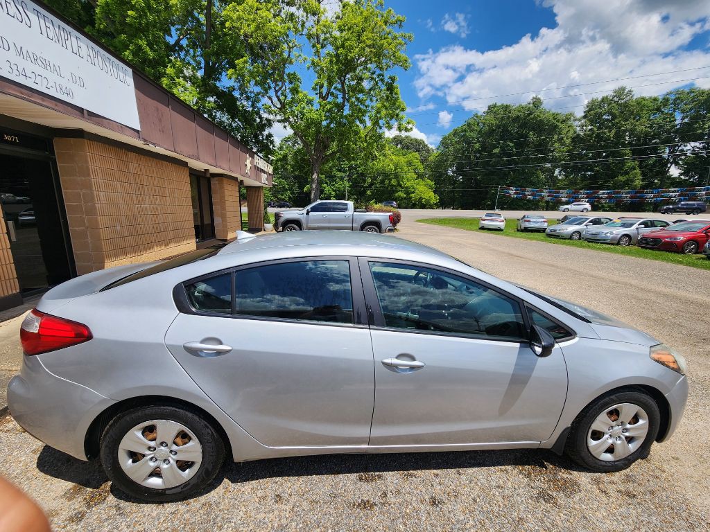 2015 Kia Forte Image 3