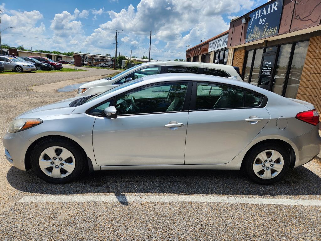 2015 Kia Forte Image 4