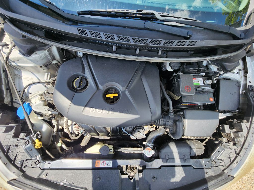 2015 Kia Forte Image 13