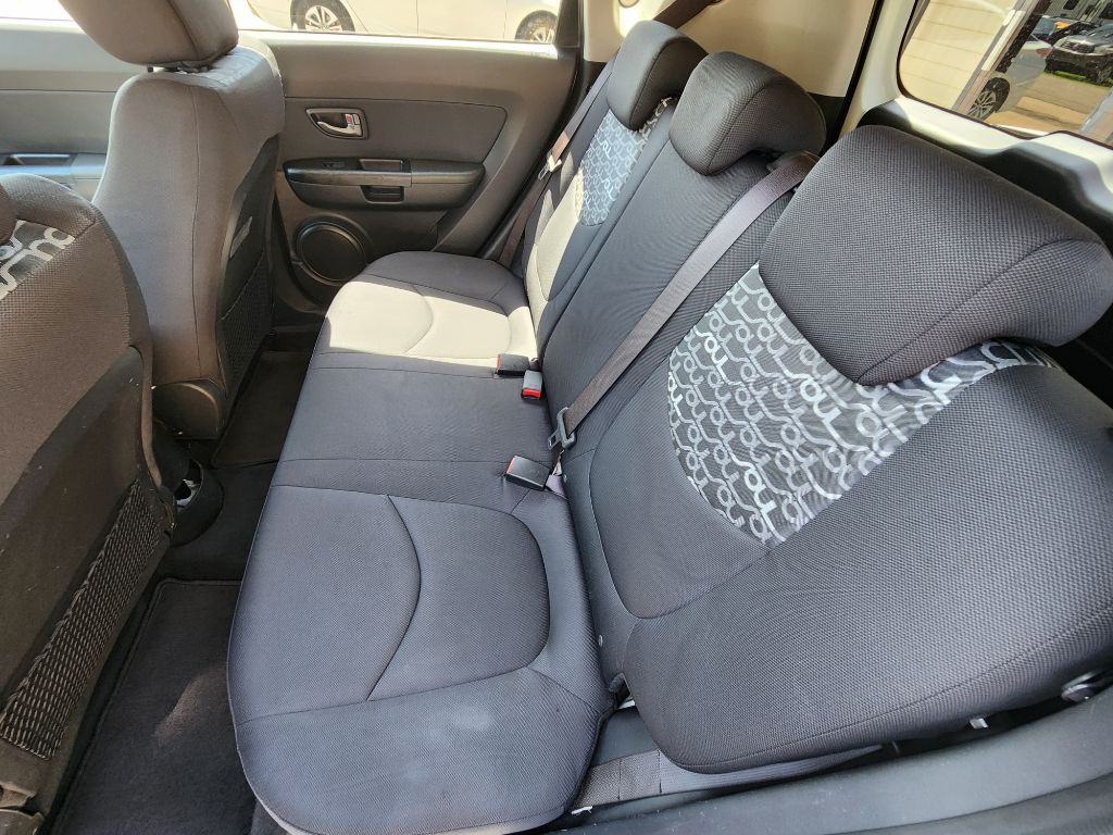 2010 Kia Soul Image 8