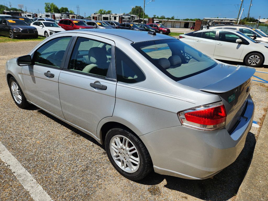 2011 Ford Focus Image 5