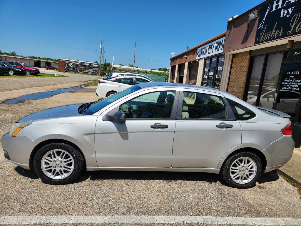 2011 Ford Focus Image 6