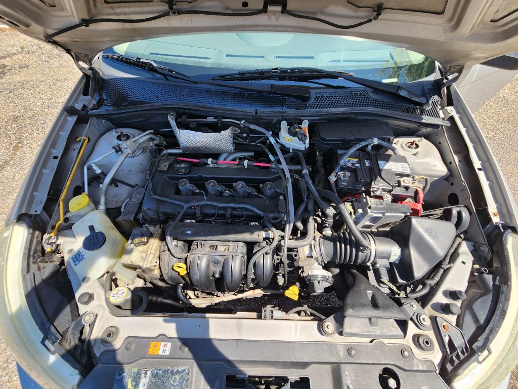 2011 Ford Focus Image 12