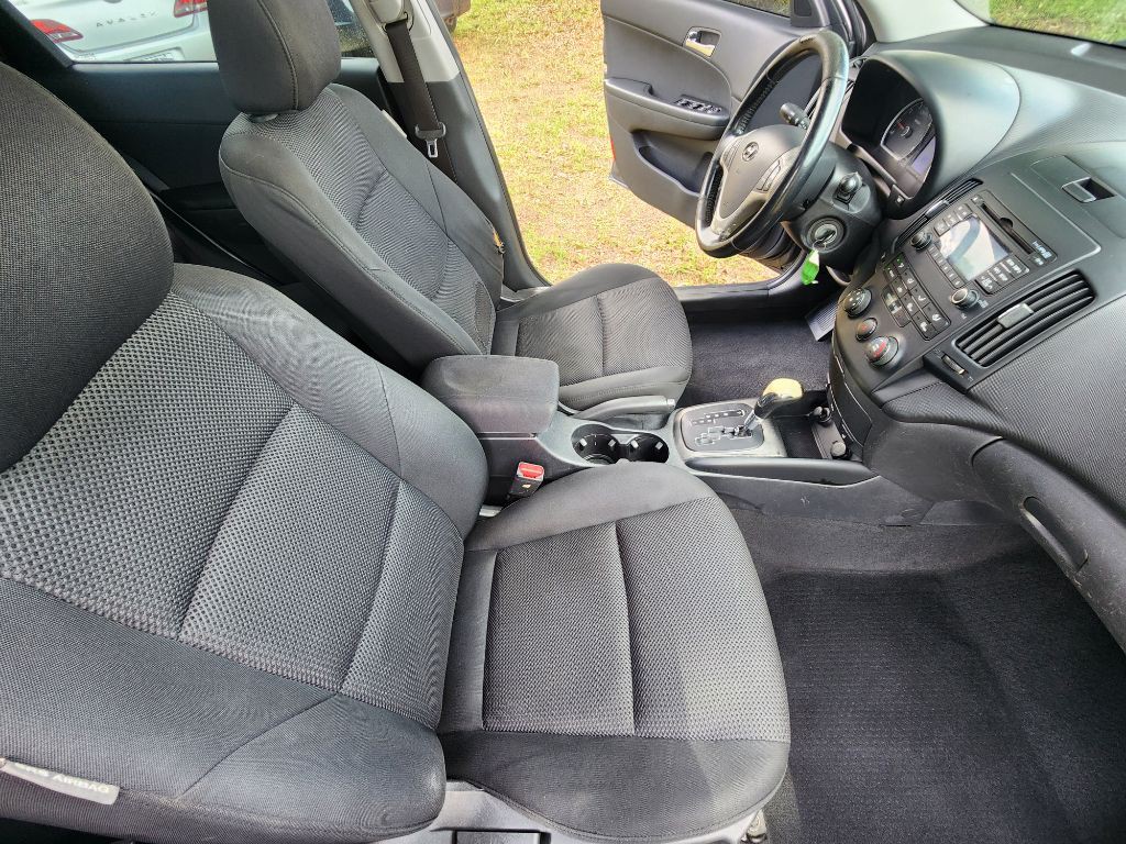 2009 Hyundai Elantra Image 8