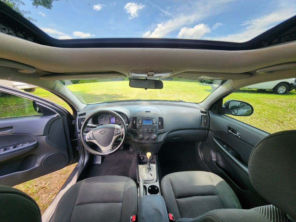 2009 Hyundai Elantra Image 12