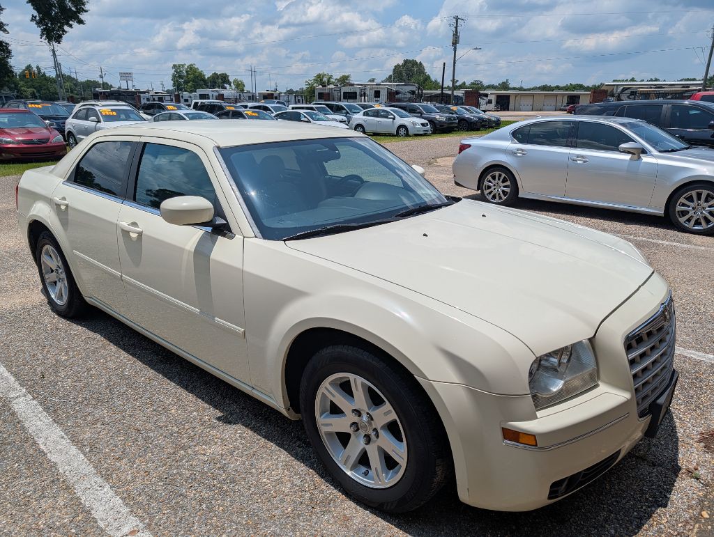 2006 Chrysler 300 Image 18