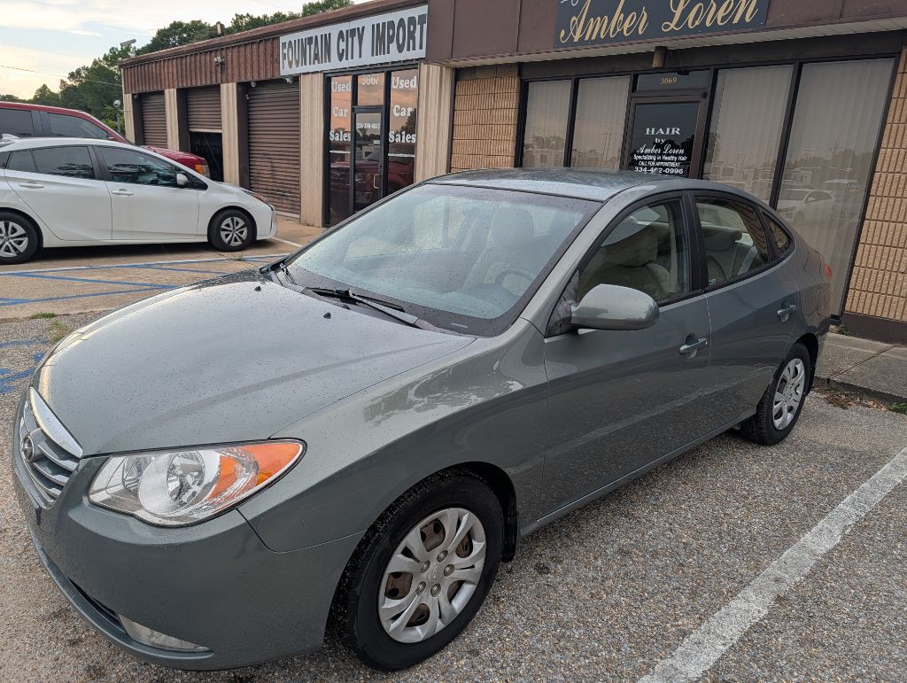 2010 Hyundai Elantra Image 2