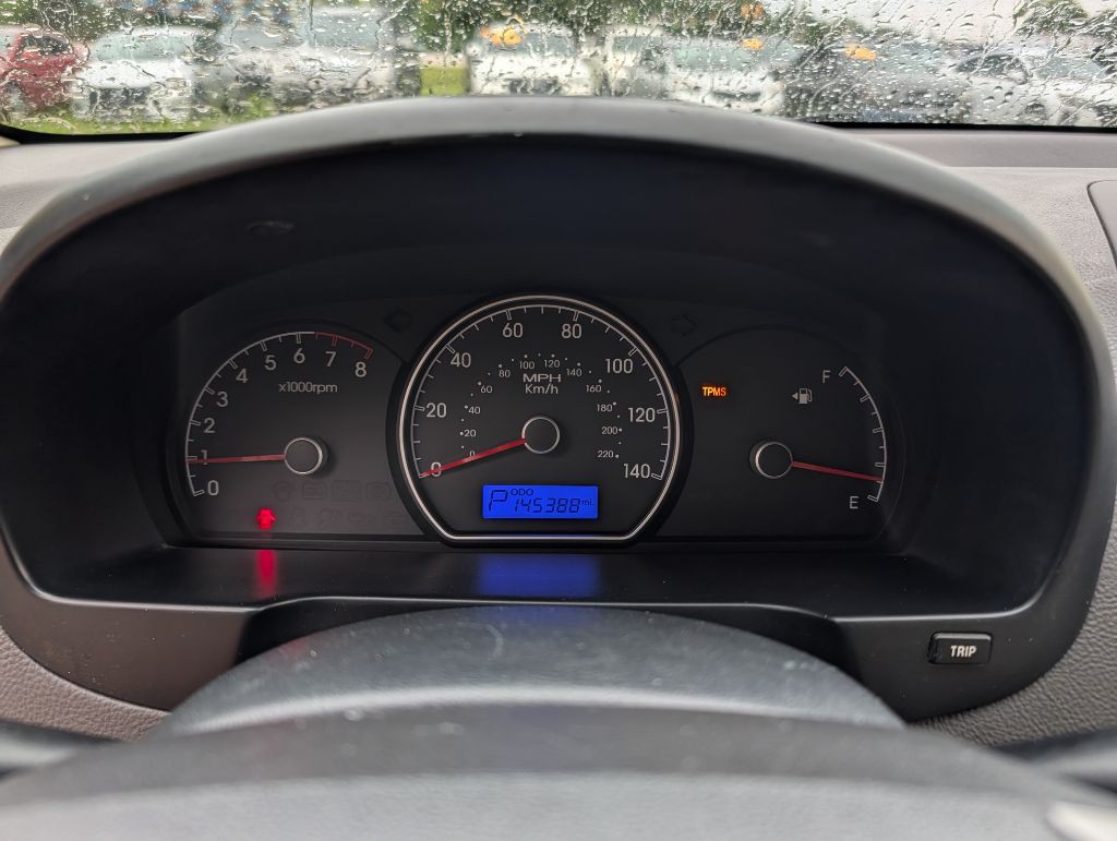 2010 Hyundai Elantra Image 13