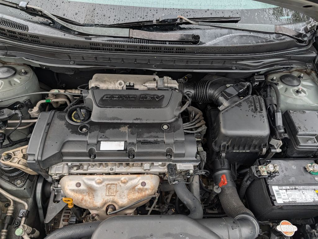 2010 Hyundai Elantra Image 16