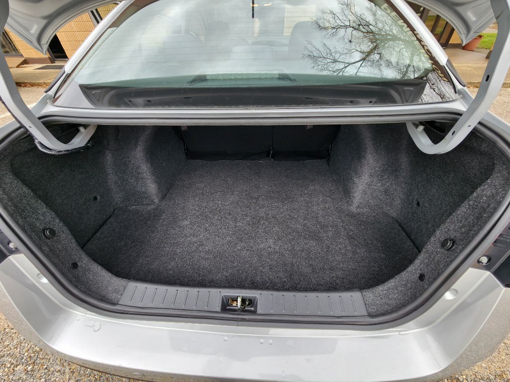 2023 Nissan Versa Image 14