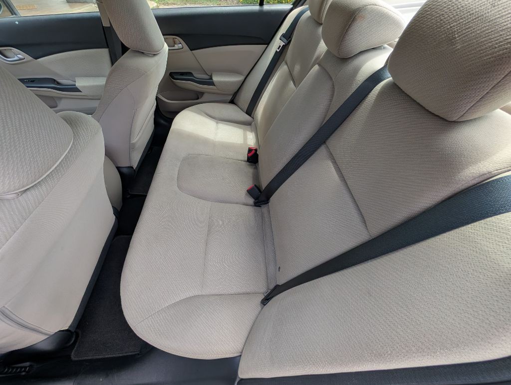 2013 Honda Civic Image 8