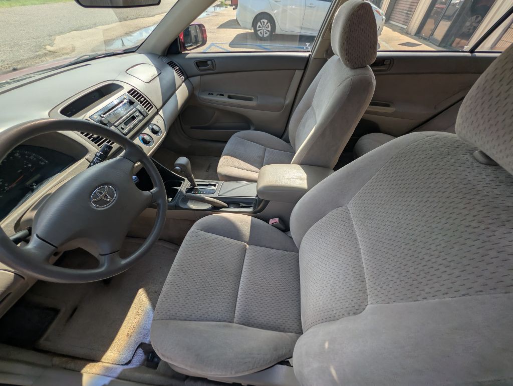 2003 Toyota Camry Image 6