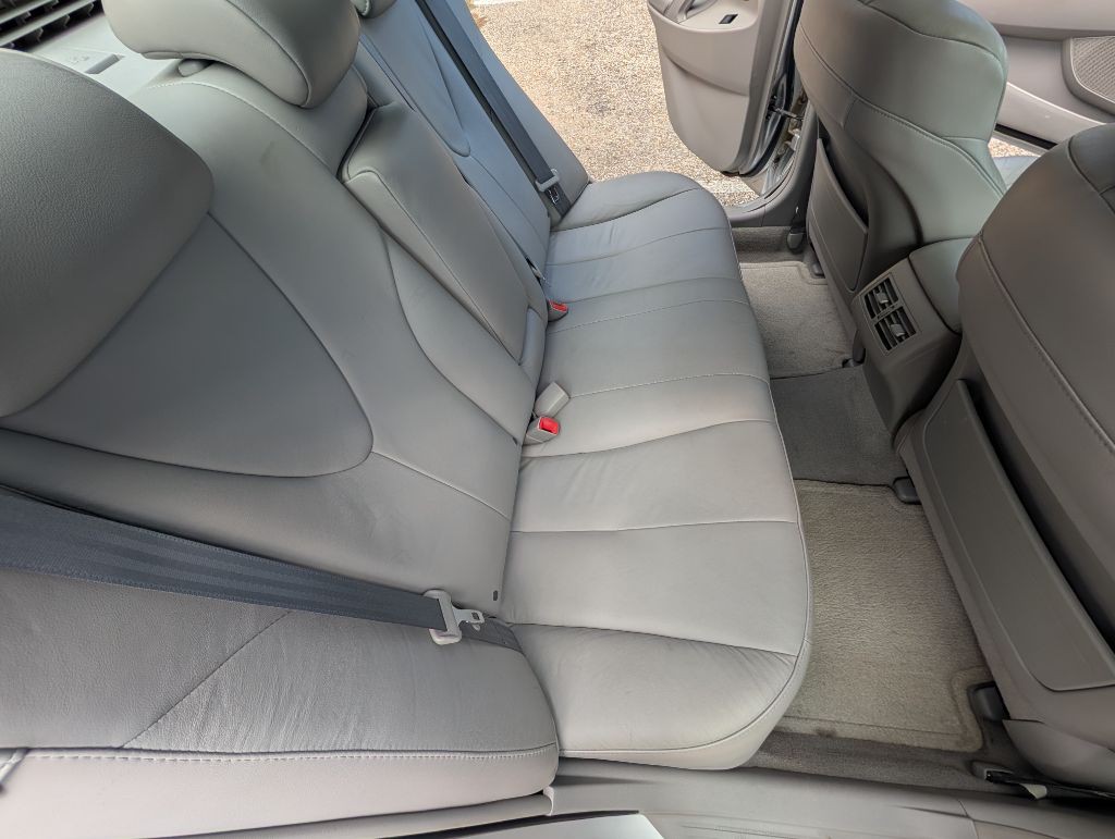 2008 Toyota Camry Image 8