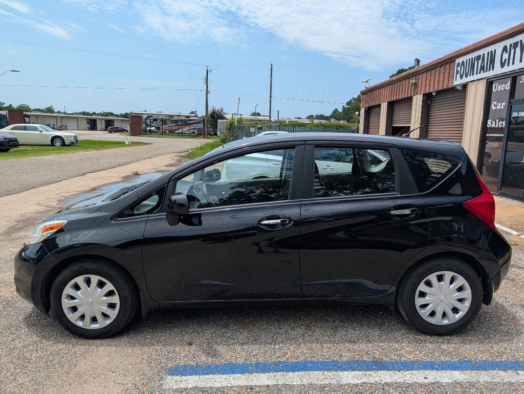 2014 Nissan Versa Image 4