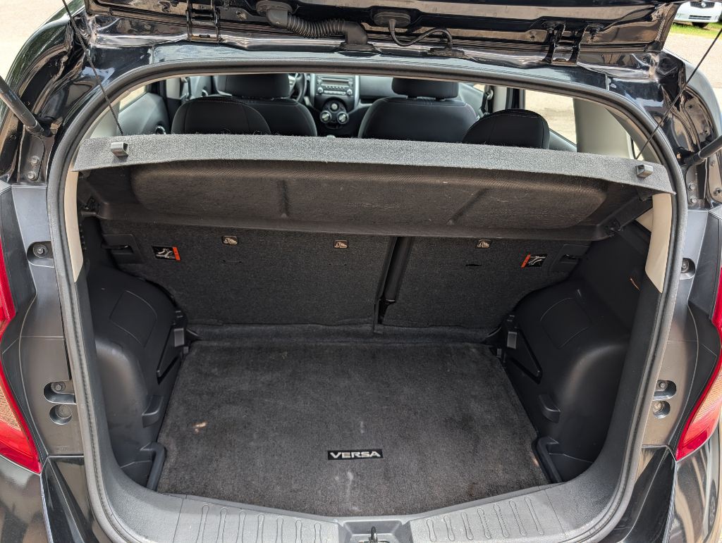 2014 Nissan Versa Image 7