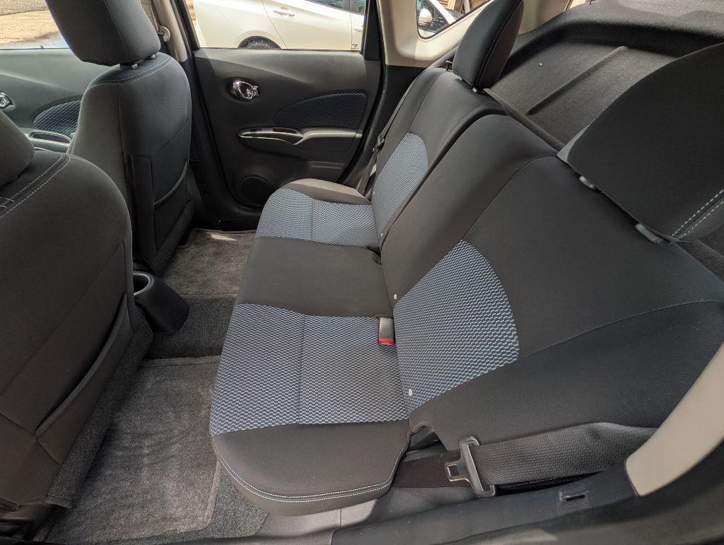 2014 Nissan Versa Image 9