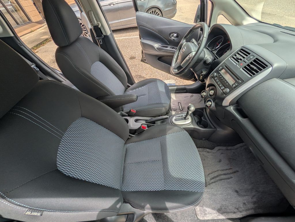 2014 Nissan Versa Image 11