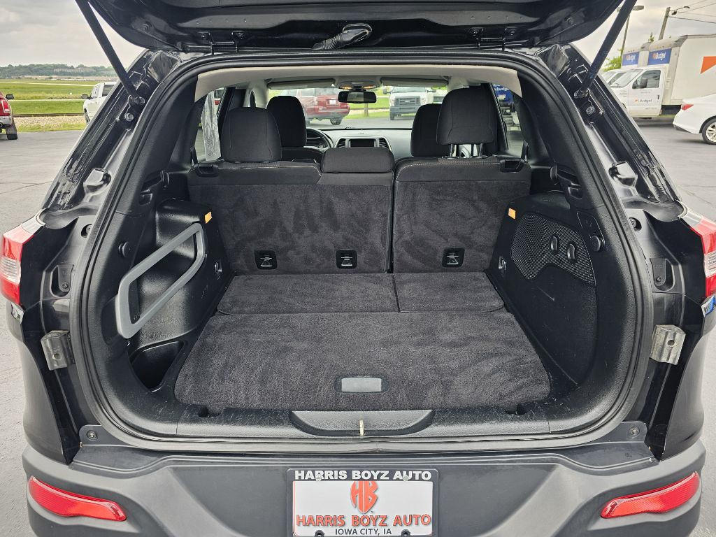 2016 Jeep Cherokee Image 5