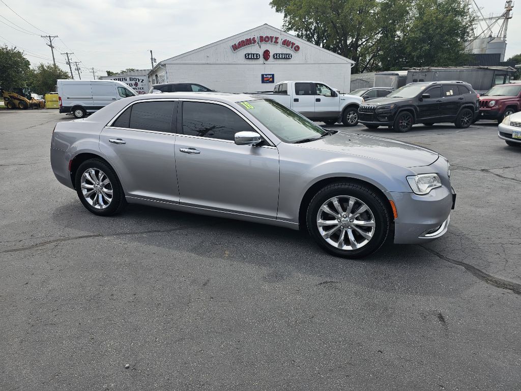 2016 Chrysler 300 Image 5