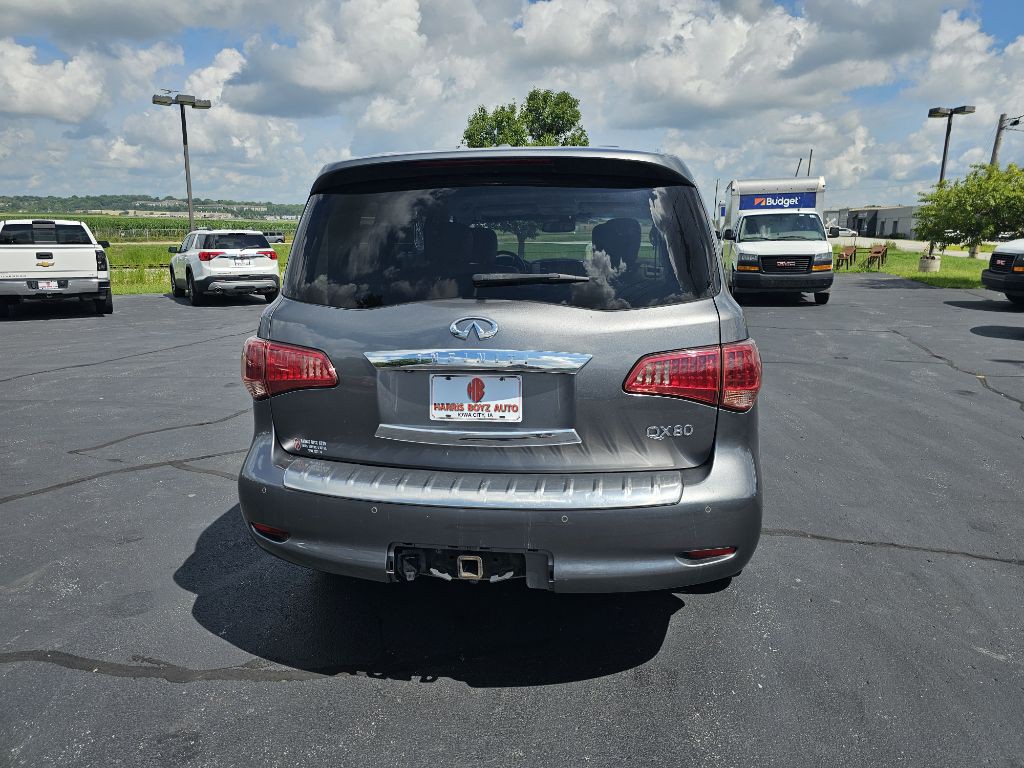 2017 INFINITI QX80 Image 4