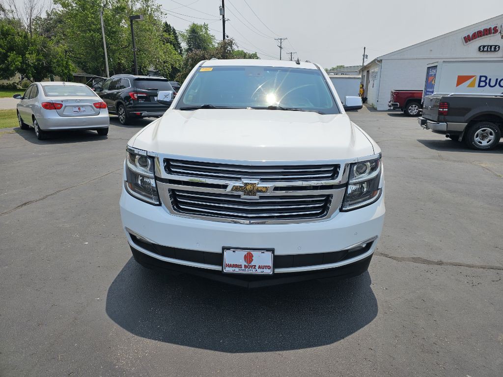 2015 Chevrolet Suburban Image 3