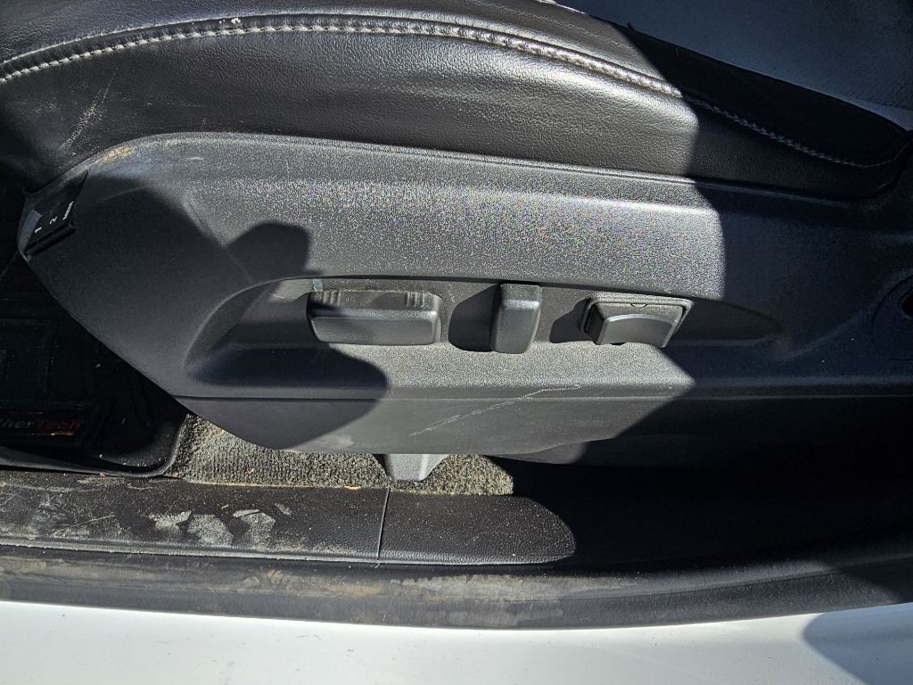 2017 Chevrolet Equinox Image 11