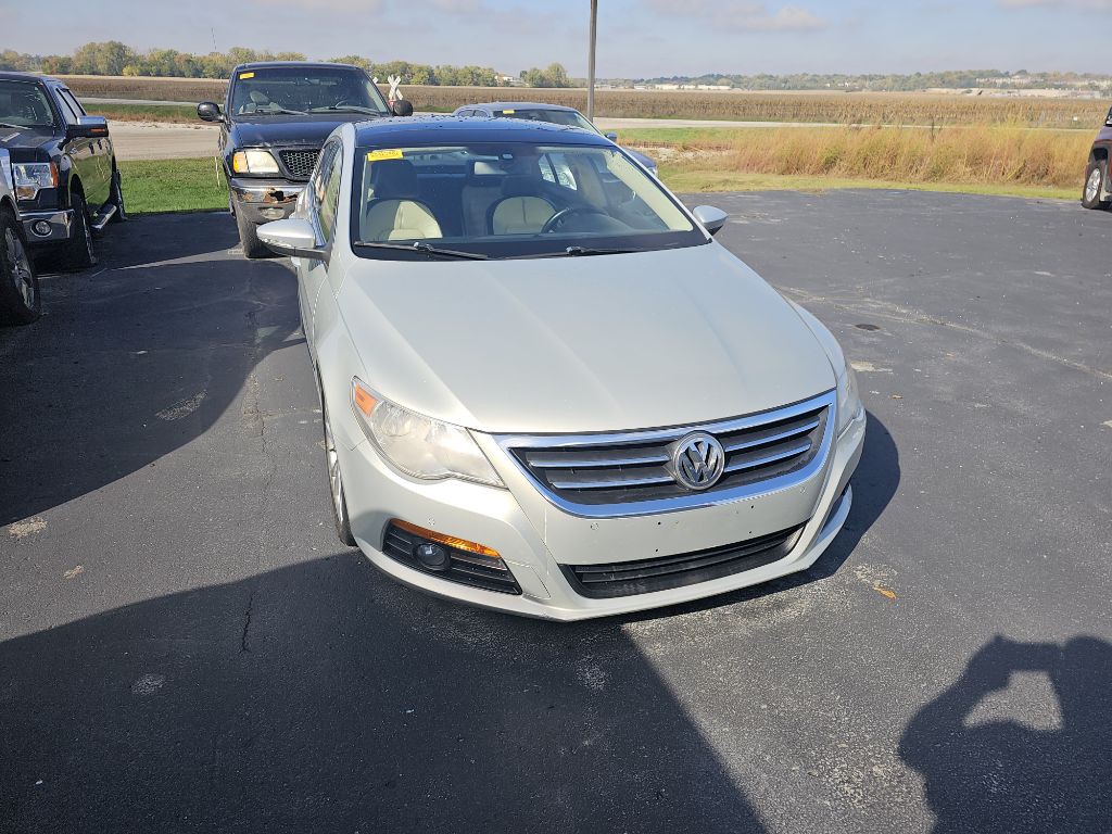 2010 Volkswagen CC Image 5