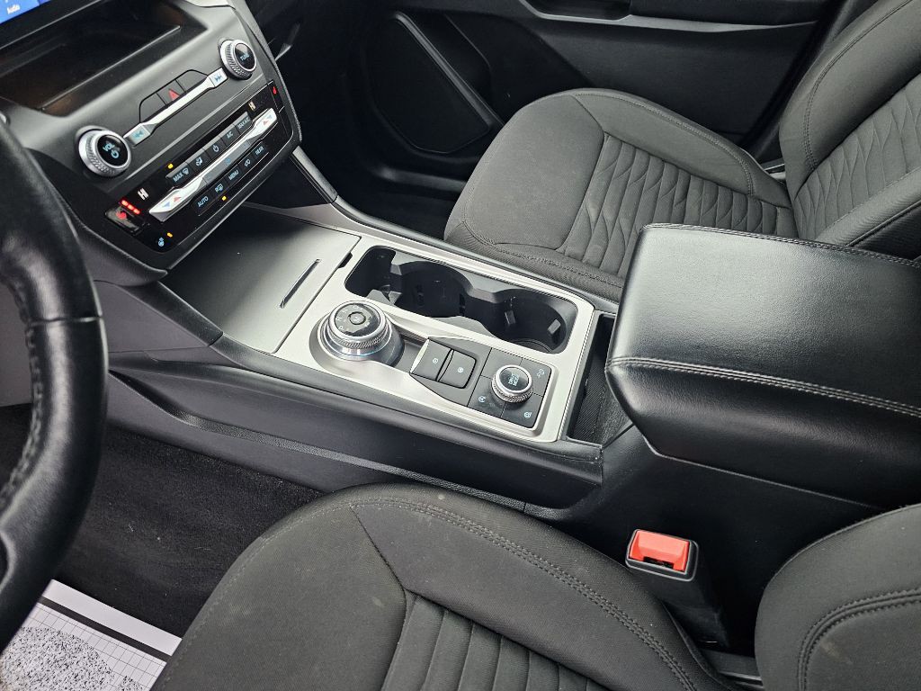 2020 Ford Explorer Image 10