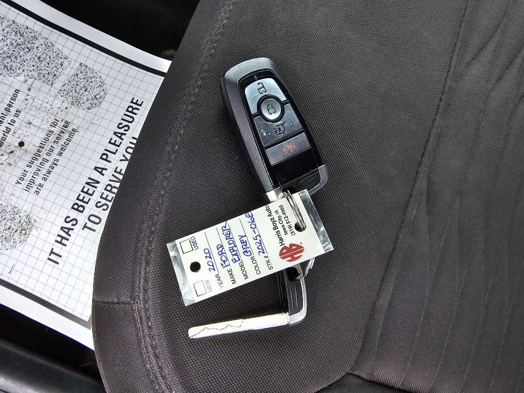 2020 Ford Explorer Image 11