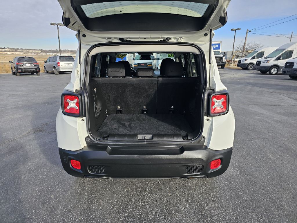 2019 Jeep Renegade Image 6