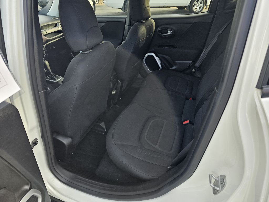 2019 Jeep Renegade Image 8