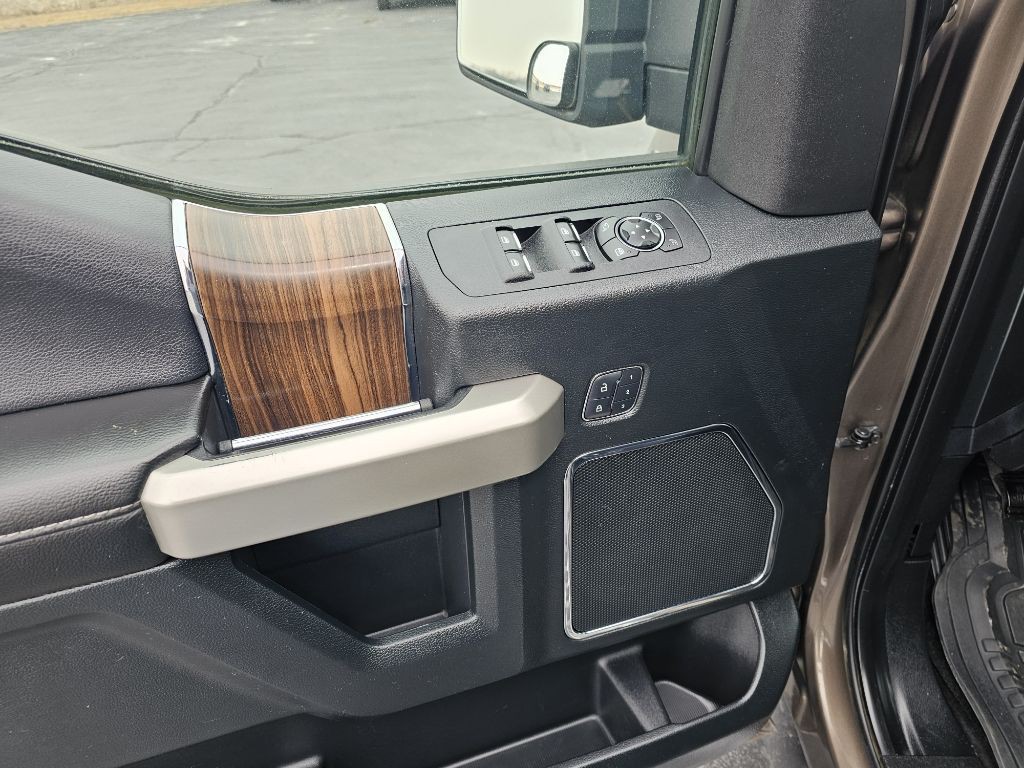 2016 Ford F-150 Image 11