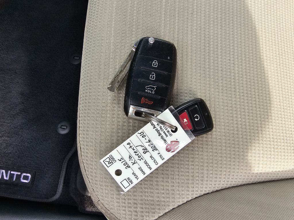 2015 Kia Sorento Image 11